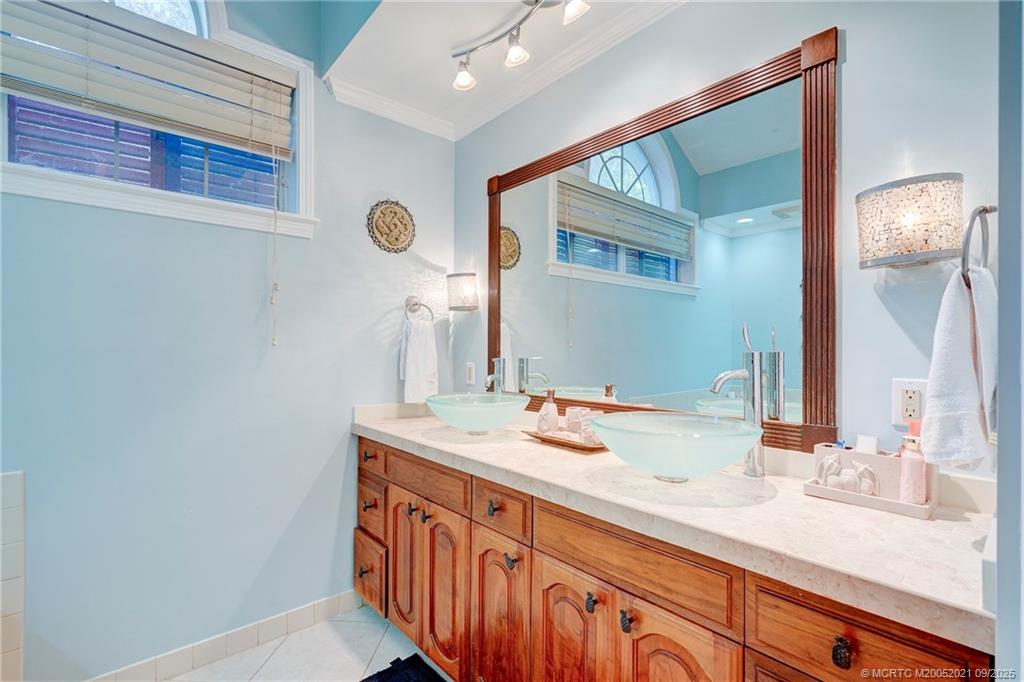 Vero Beach, Florida 32963, United States, 3 Bedrooms Bedrooms, ,3 BathroomsBathrooms,Residential,Active,201597