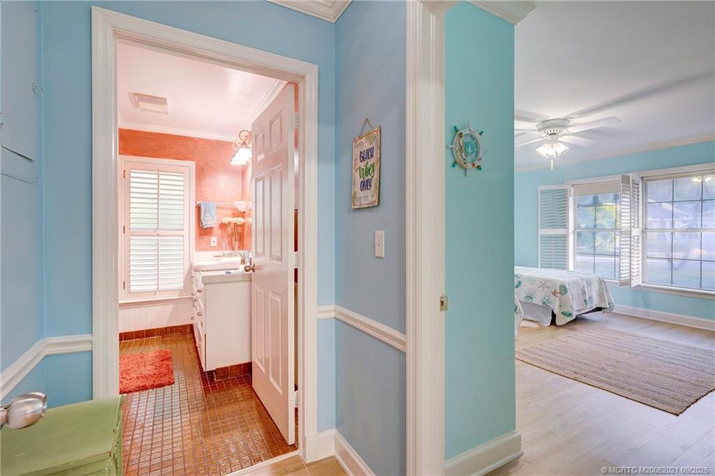 Vero Beach, Florida 32963, United States, 3 Bedrooms Bedrooms, ,3 BathroomsBathrooms,Residential,Active,201597