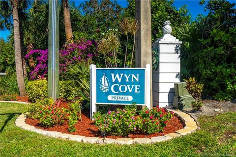 Homes For Rent - 1446 Wyn Cove Drive<br/> Vero Beach, FL 32963