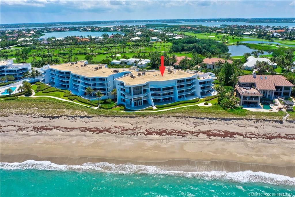 Photo of 2001 SE Sailfish Point Boulevard #216, Stuart, FL 34996 (MLS # M20039449)