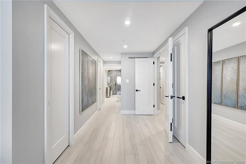 Stuart, Florida 34996, United States, 3 Bedrooms Bedrooms, ,3 BathroomsBathrooms,Residential,Active,72826