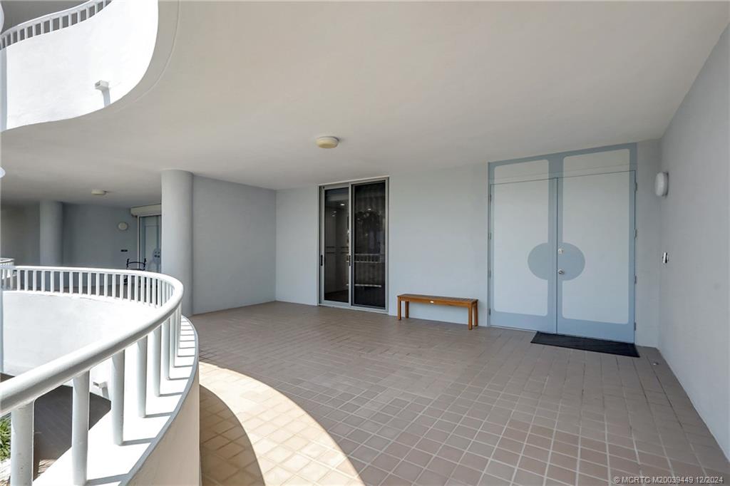 Stuart, Florida 34996, United States, 3 Bedrooms Bedrooms, ,3 BathroomsBathrooms,Residential,Active,72826