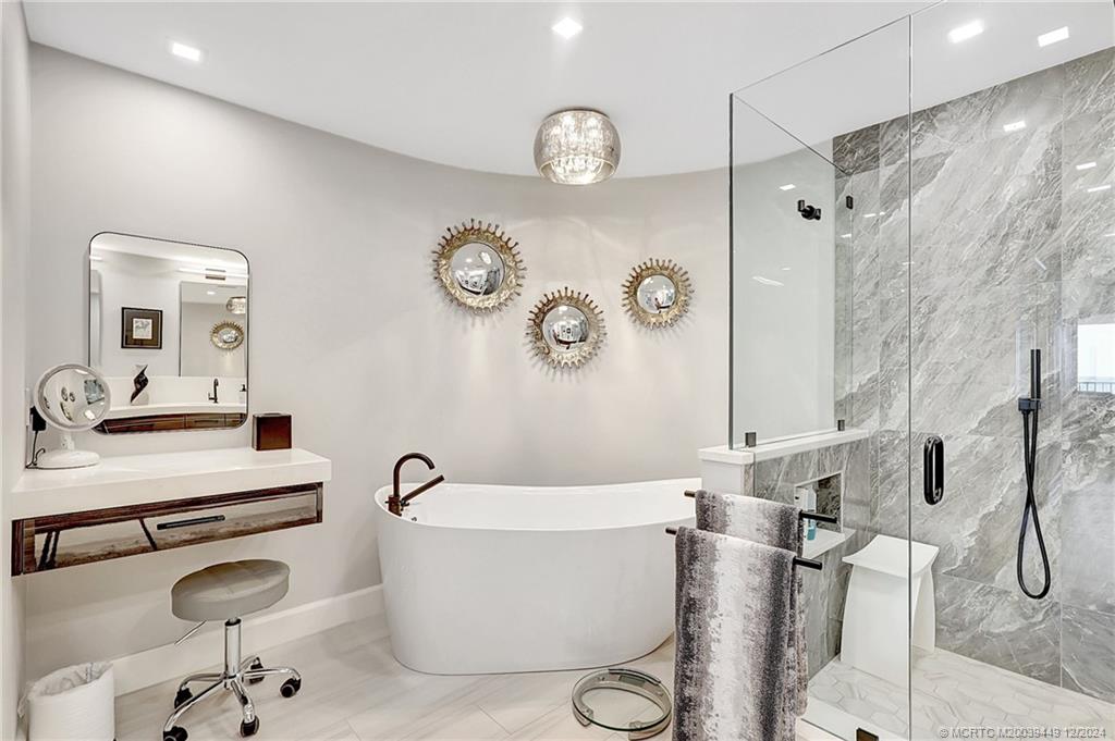 Stuart, Florida 34996, United States, 3 Bedrooms Bedrooms, ,3 BathroomsBathrooms,Residential,Active,72826