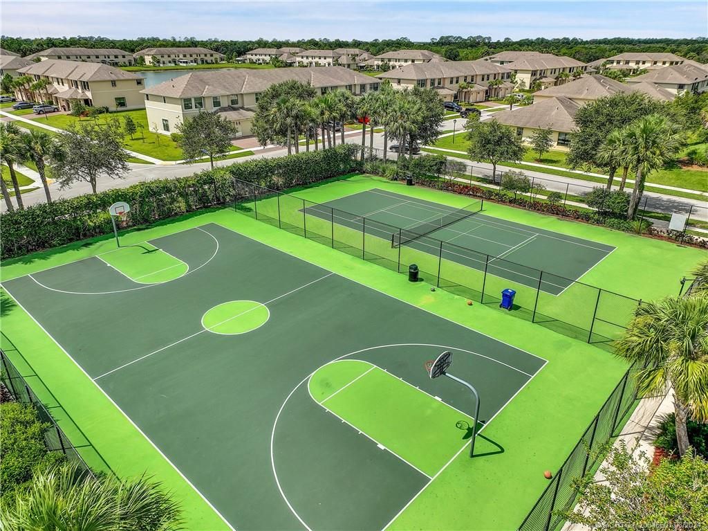 Photo of 9880 E Villa Circle, Vero Beach, FL 32966 (MLS # M20046501)