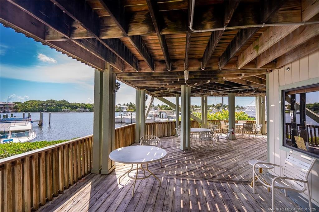 Stuart, Florida 34997, United States, 2 Bedrooms Bedrooms, ,2 BathroomsBathrooms,Residential,Active,21850