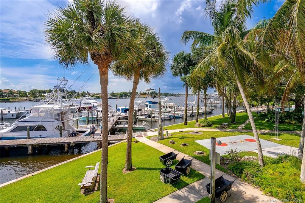 Stuart, Florida 34997, United States, 2 Bedrooms Bedrooms, ,2 BathroomsBathrooms,Residential,Active,21850