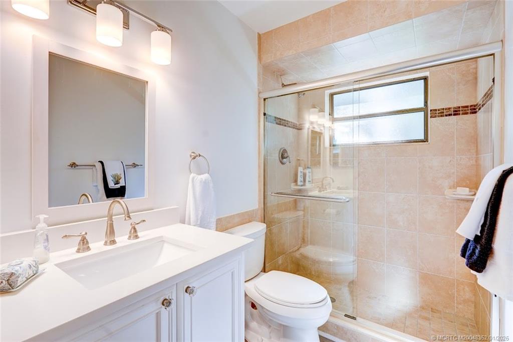 Stuart, Florida 34997, United States, 2 Bedrooms Bedrooms, ,2 BathroomsBathrooms,Residential,Active,21850