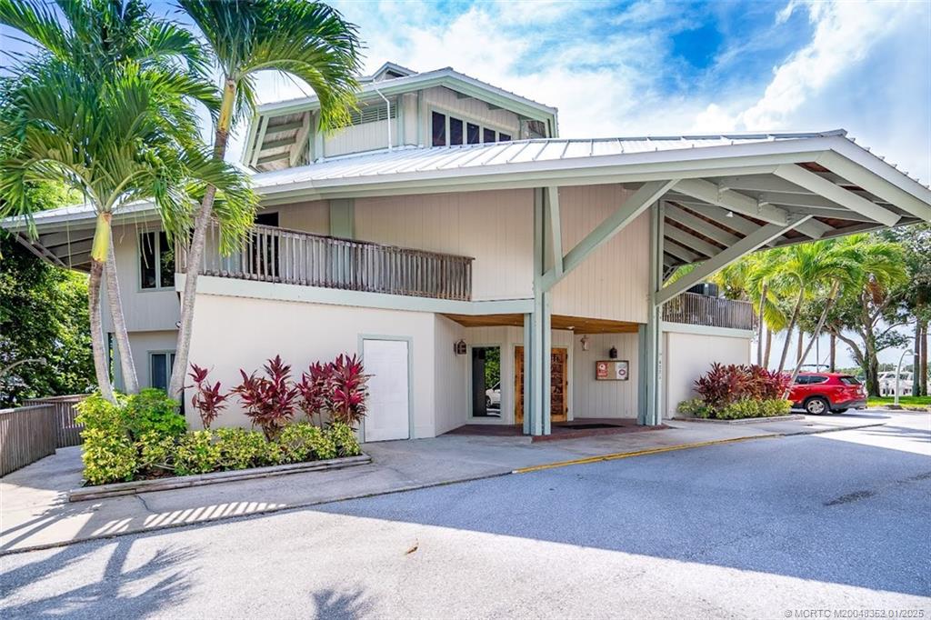 Stuart, Florida 34997, United States, 2 Bedrooms Bedrooms, ,2 BathroomsBathrooms,Residential,Active,21850