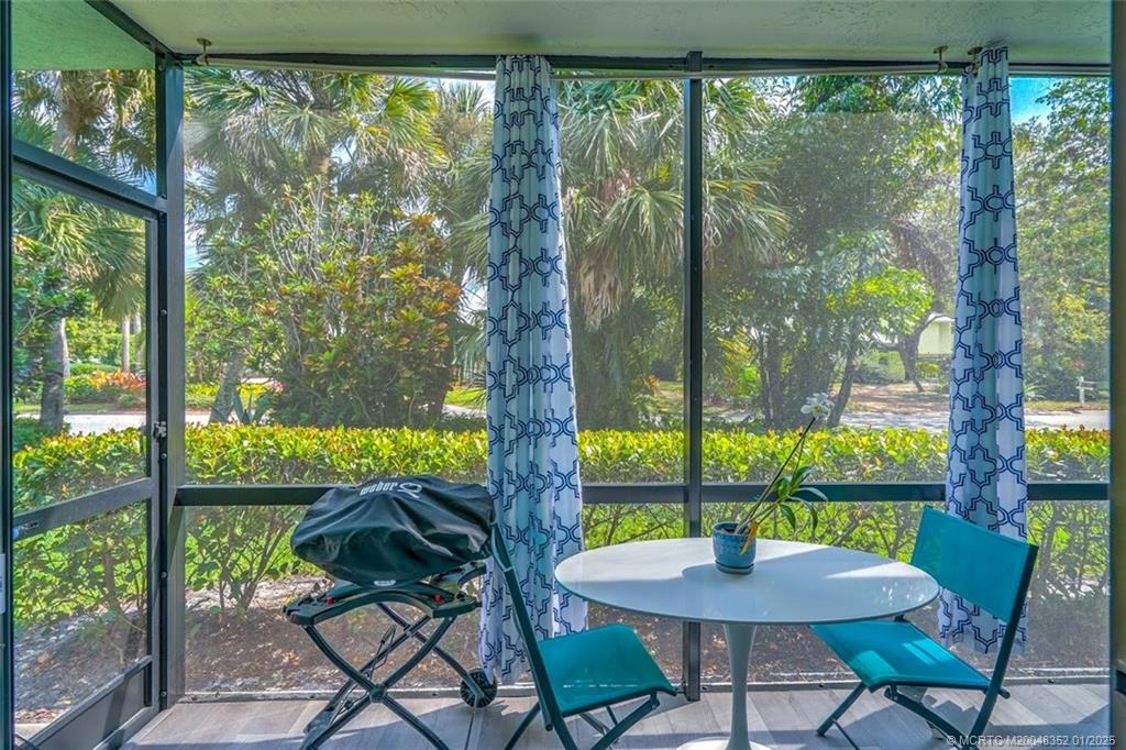 Stuart, Florida 34997, United States, 2 Bedrooms Bedrooms, ,2 BathroomsBathrooms,Residential,Active,21850