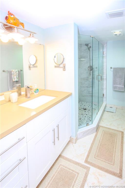 Stuart, Florida 34996, United States, 2 Bedrooms Bedrooms, ,2 BathroomsBathrooms,Residential,Active,132603