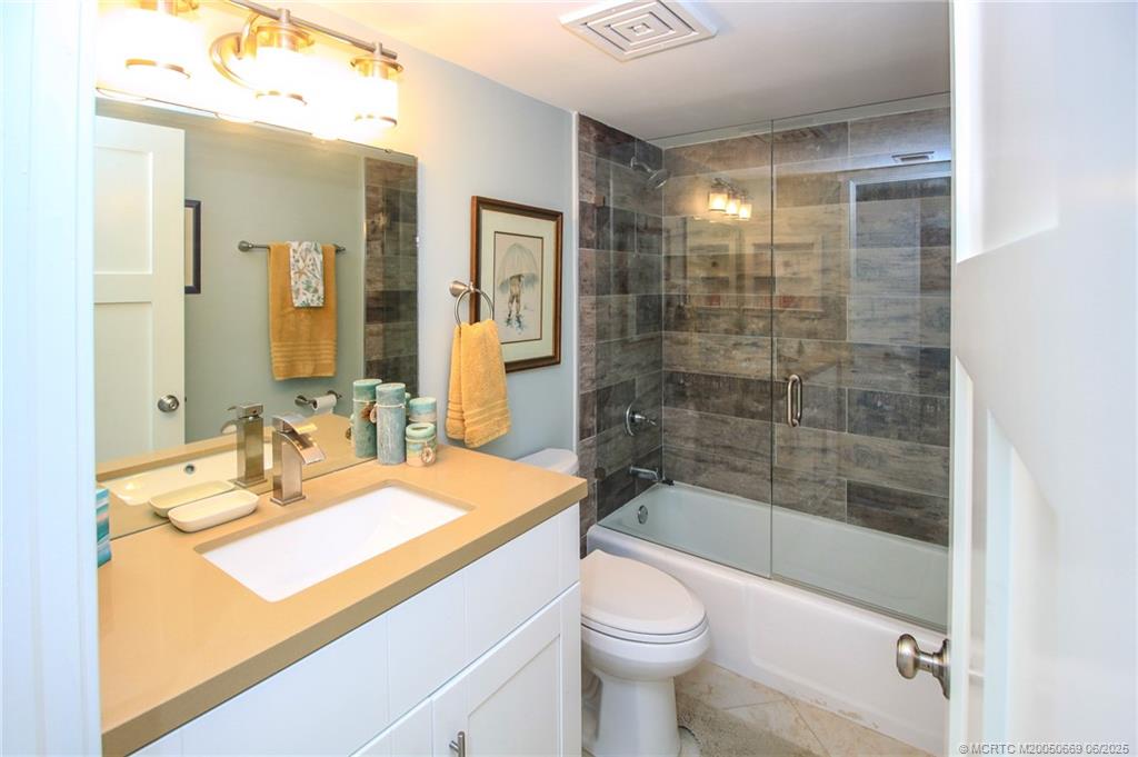 Stuart, Florida 34996, United States, 2 Bedrooms Bedrooms, ,2 BathroomsBathrooms,Residential,Active,132603