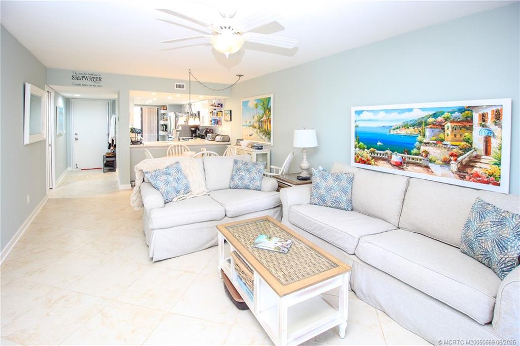 Stuart, Florida 34996, United States, 2 Bedrooms Bedrooms, ,2 BathroomsBathrooms,Residential,Active,132603