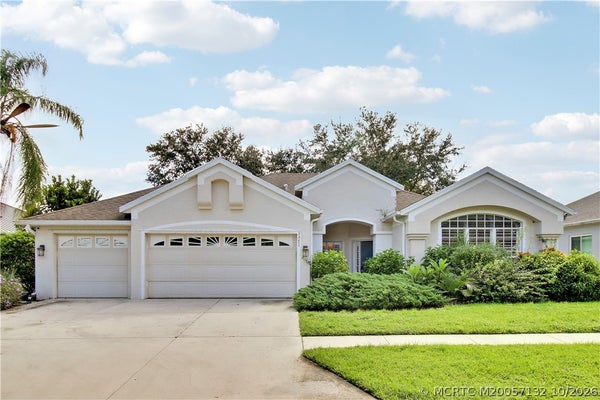 3371 SW ISLESWORTH CIR, PALM CITY, FL 34990 - Image 41490948ff2d88bb46cbe41c8c882e27/834989173