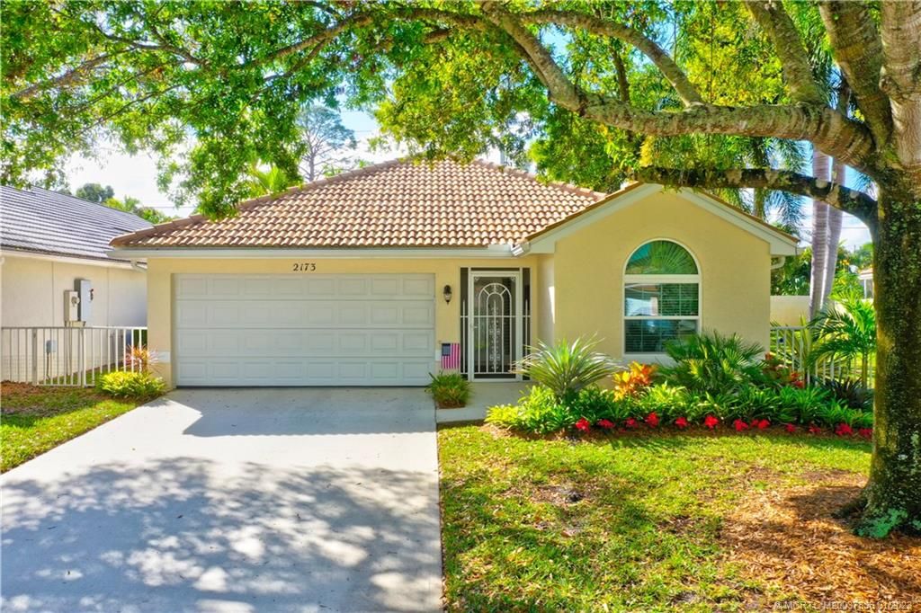 Photo of 2173 SW Olympic Club Terrace, Palm City, FL 34990 (MLS # M20037836)