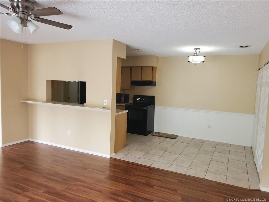 Photo of 4037 NW CINNAMON TREE Circle, Jensen Beach, FL 34097 (MLS # M20039933)