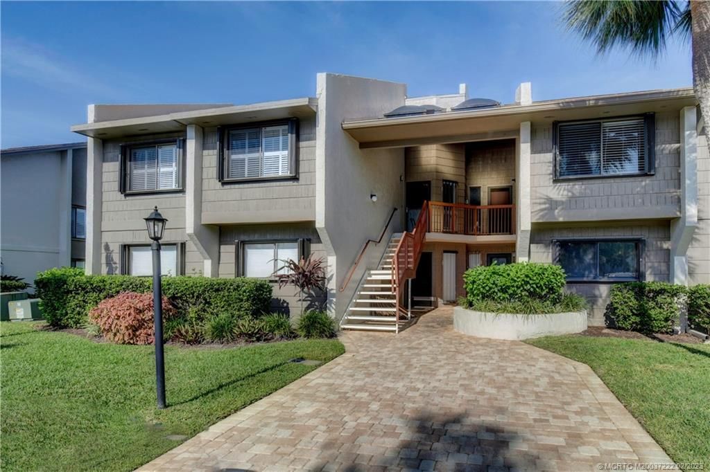 Photo of 1600 NE Dixie Highway #1-201, Jensen Beach, FL 34957 (MLS # M20037222)