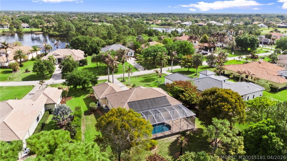 511 SW Squire Johns Lane