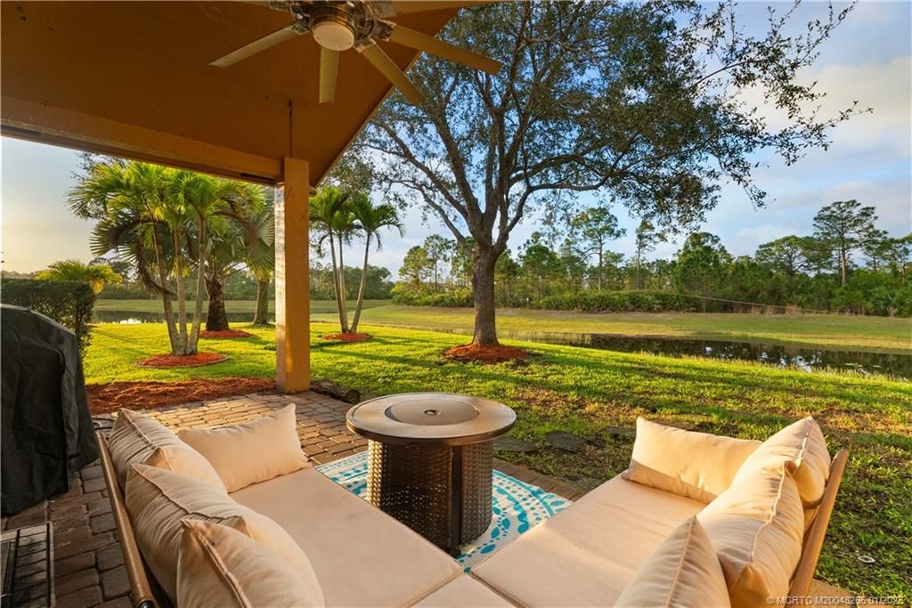 Photo of 1365 SE Fleming Way, Stuart, FL 34997 (MLS # M20048265)