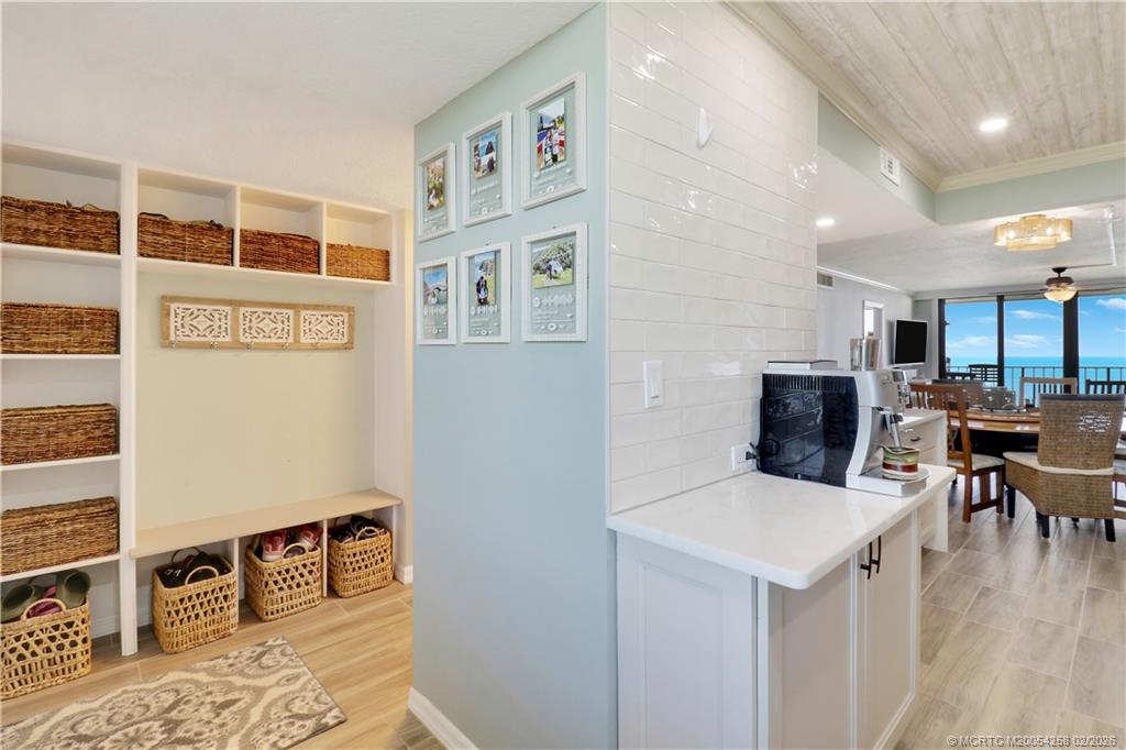 10000 S Ocean Drive 704