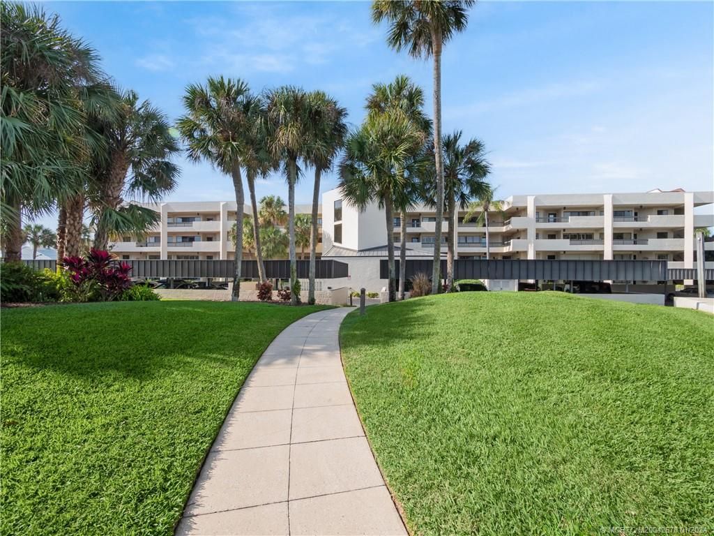 Photo of 625 NW North River Drive #307, Stuart, FL 34994 (MLS # M20042678)