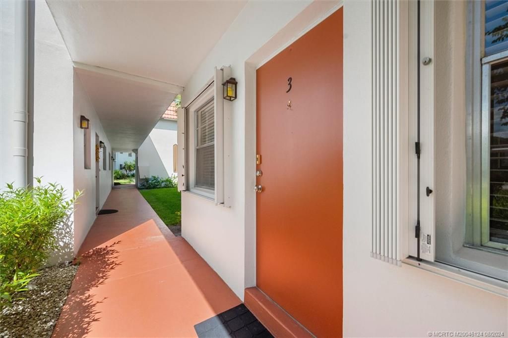 Photo of 2600 SE Ocean Boulevard #CC3, Stuart, FL 34996 (MLS # M20046124)