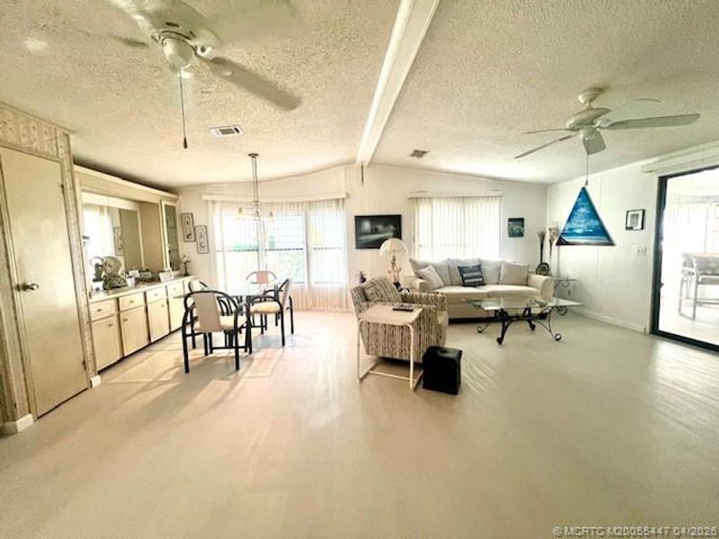 Photo of 6221 S Ironwood Lane, Lantana, FL 33462 (MLS # M20055447)