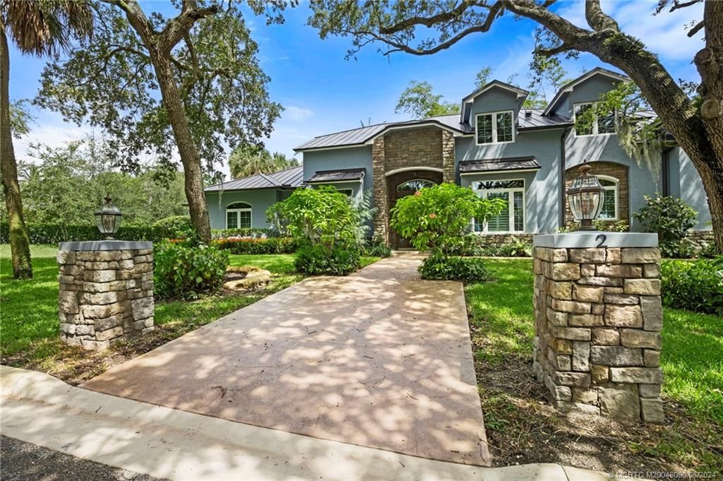 Photo of 2 Summer Lane, Stuart, FL 34996 (MLS # M20046090)