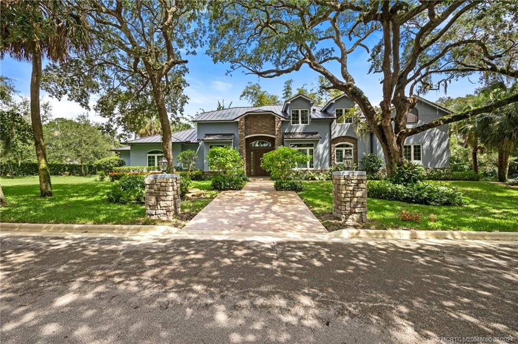 Photo of 2 Summer Lane, Stuart, FL 34996 (MLS # M20046090)