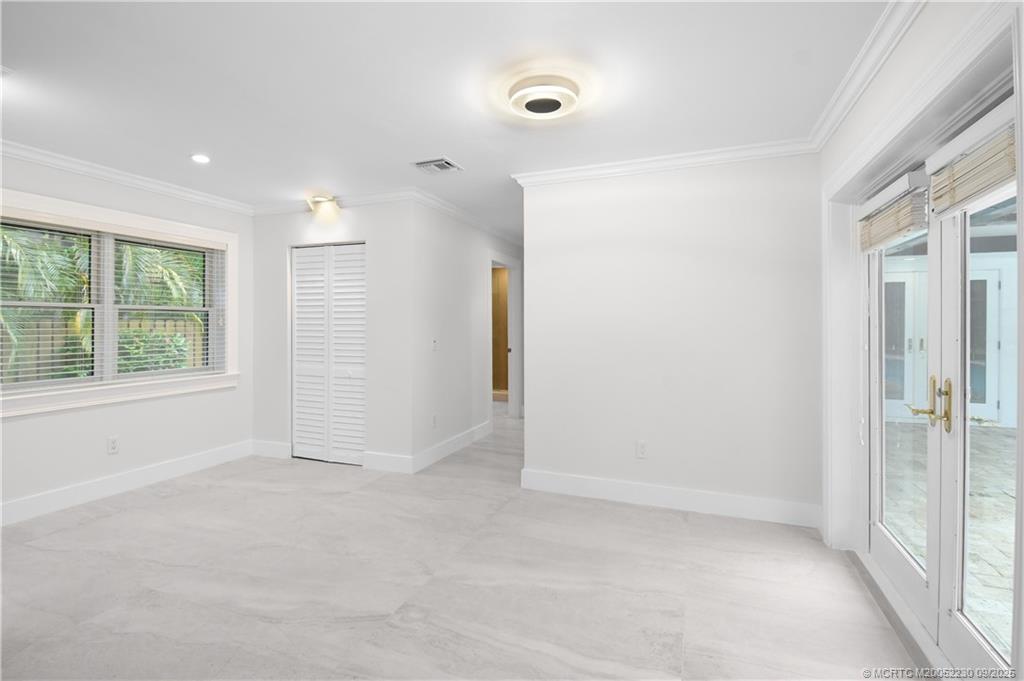 Sewalls Point, Florida 34996, United States, 3 Bedrooms Bedrooms, ,3 BathroomsBathrooms,Residential,Active,213105