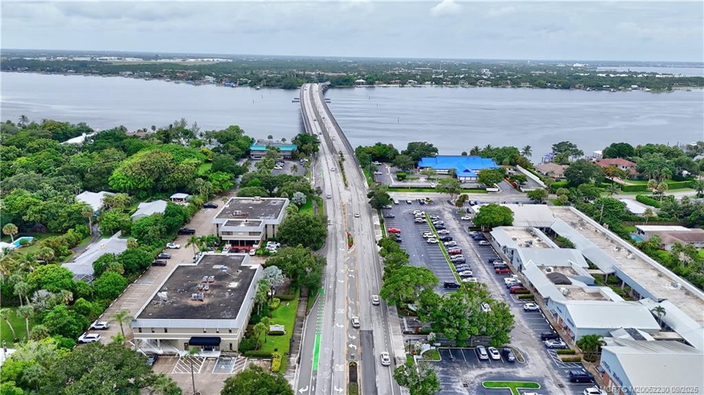 Sewalls Point, Florida 34996, United States, 3 Bedrooms Bedrooms, ,3 BathroomsBathrooms,Residential,Active,213105