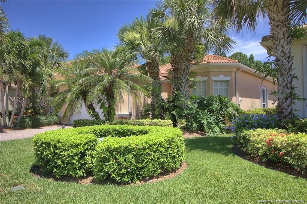 Photo of 3755 NW Deer Oak Drive, Jensen Beach, FL 34957 (MLS # M20051553)