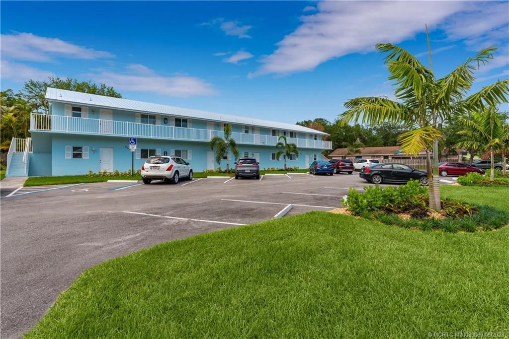 Photo of 644 SW Cleveland Avenue #8, Stuart, FL 34994 (MLS # M20039069)