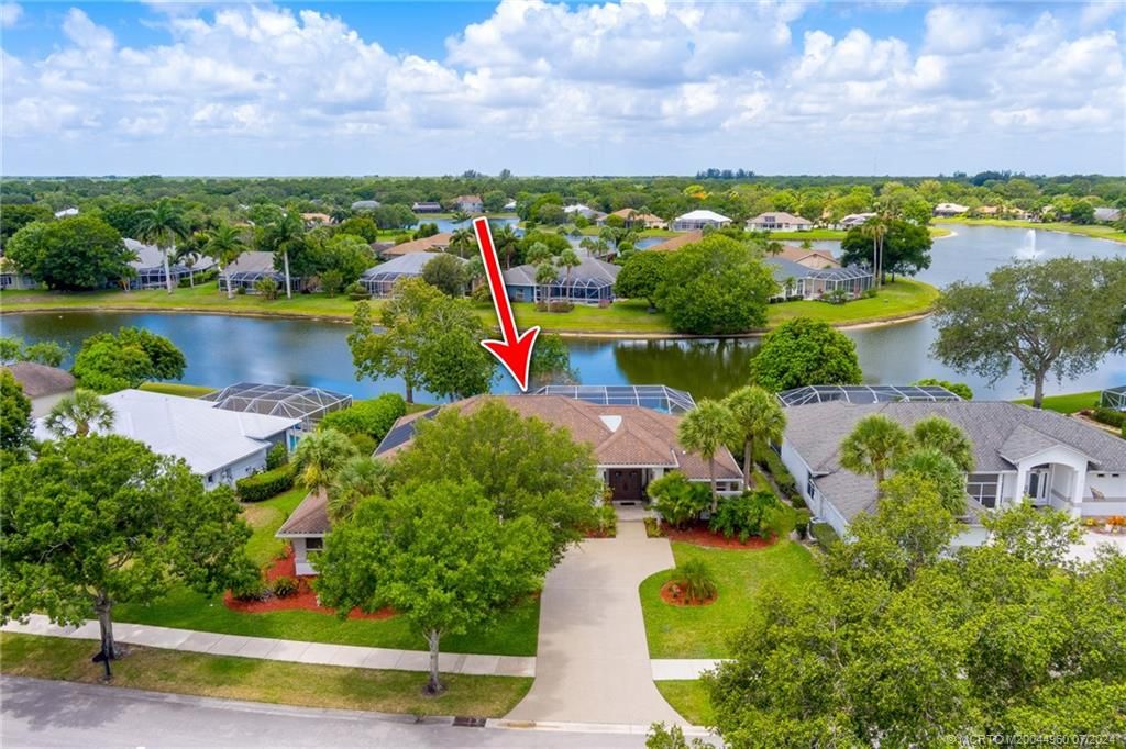 Photo of 2344 SW Danforth Circle, Palm City, FL 34990 (MLS # M20044960)