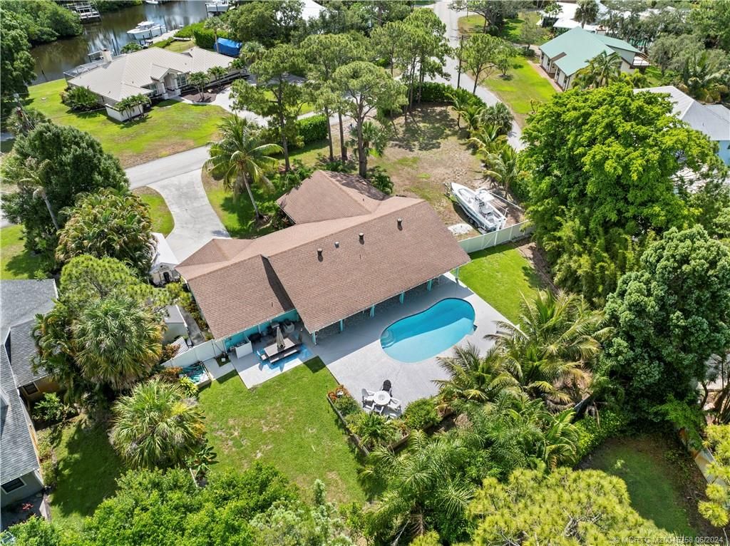 Photo of 1162 SW Pine Tree Lane, Palm City, FL 34990 (MLS # M20045358)