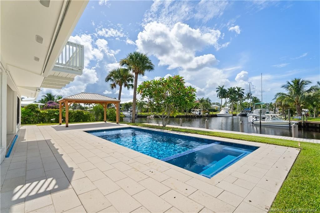 Photo of 1750 SW Coxswain Place, Palm City, FL 34990 (MLS # M20042816)