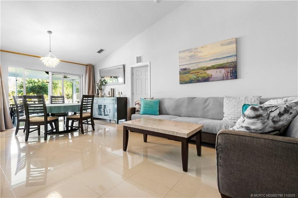 Photo of 3785 SE Middle Street, Stuart, FL 34997 (MLS # M20052786)