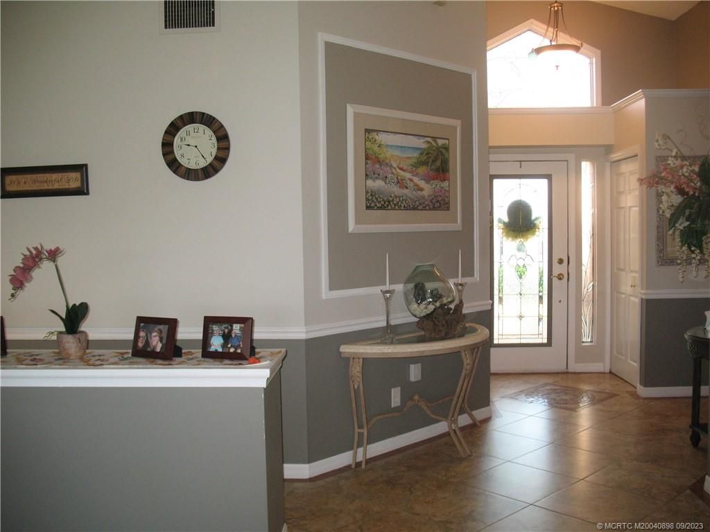 Photo of 6247 SE Ames Way, Hobe Sound, FL 33455 (MLS # M20040898)