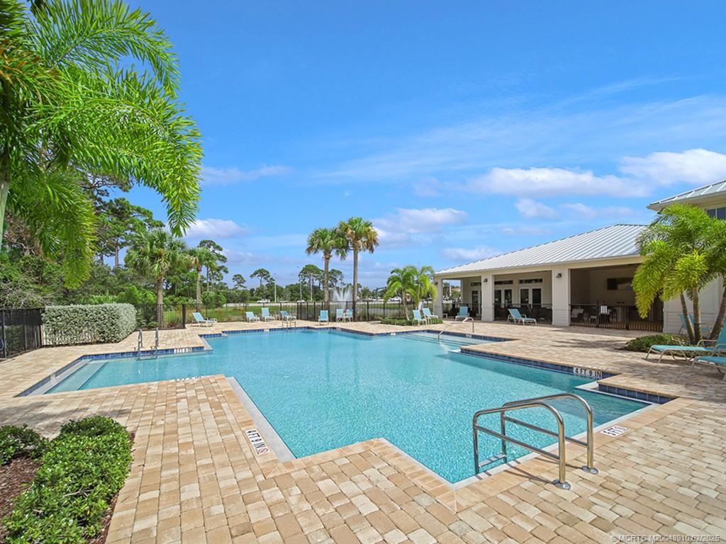 Stuart, Florida 34997, United States, 3 Bedrooms Bedrooms, ,4 BathroomsBathrooms,Residential,Pending,8378