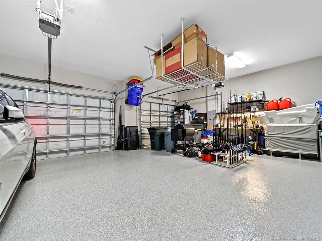 Stuart, Florida 34997, United States, 3 Bedrooms Bedrooms, ,4 BathroomsBathrooms,Residential,Pending,8378