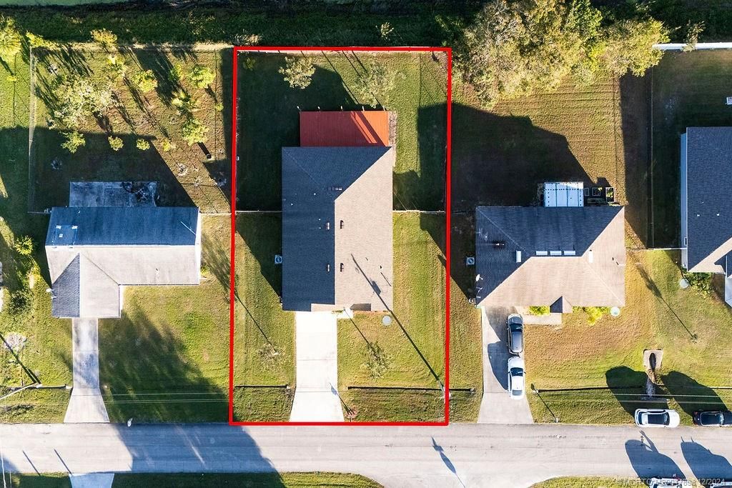 Photo of 145 NW Hibiscus Street, Port Saint Lucie, FL 34983 (MLS # M20047898)