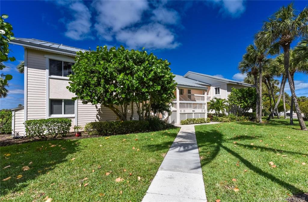 Stuart, Florida 34996, United States, 2 Bedrooms Bedrooms, ,2 BathroomsBathrooms,Residential,Active,107377