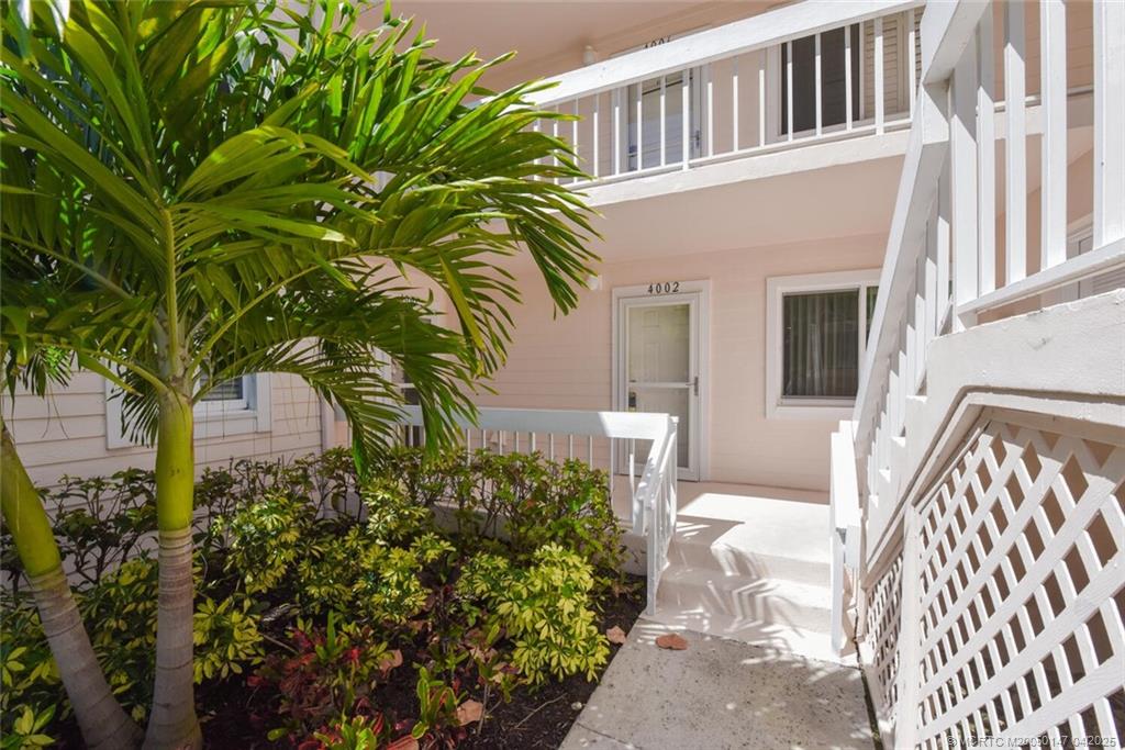 Stuart, Florida 34996, United States, 2 Bedrooms Bedrooms, ,2 BathroomsBathrooms,Residential,Active,107377