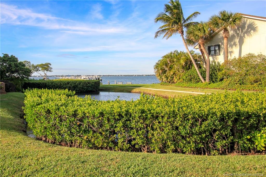 Stuart, Florida 34996, United States, 2 Bedrooms Bedrooms, ,2 BathroomsBathrooms,Residential,Active,64226