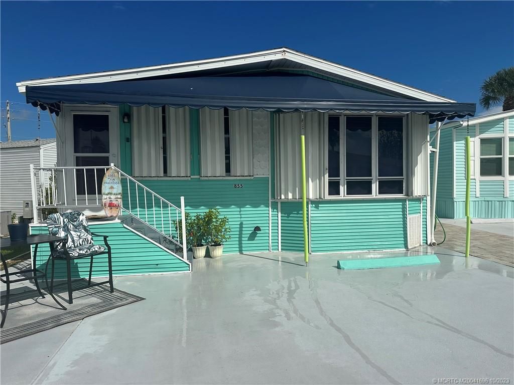 Photo of 855 Nettles Boulevard, Jensen Beach, FL 34957 (MLS # M20041696)