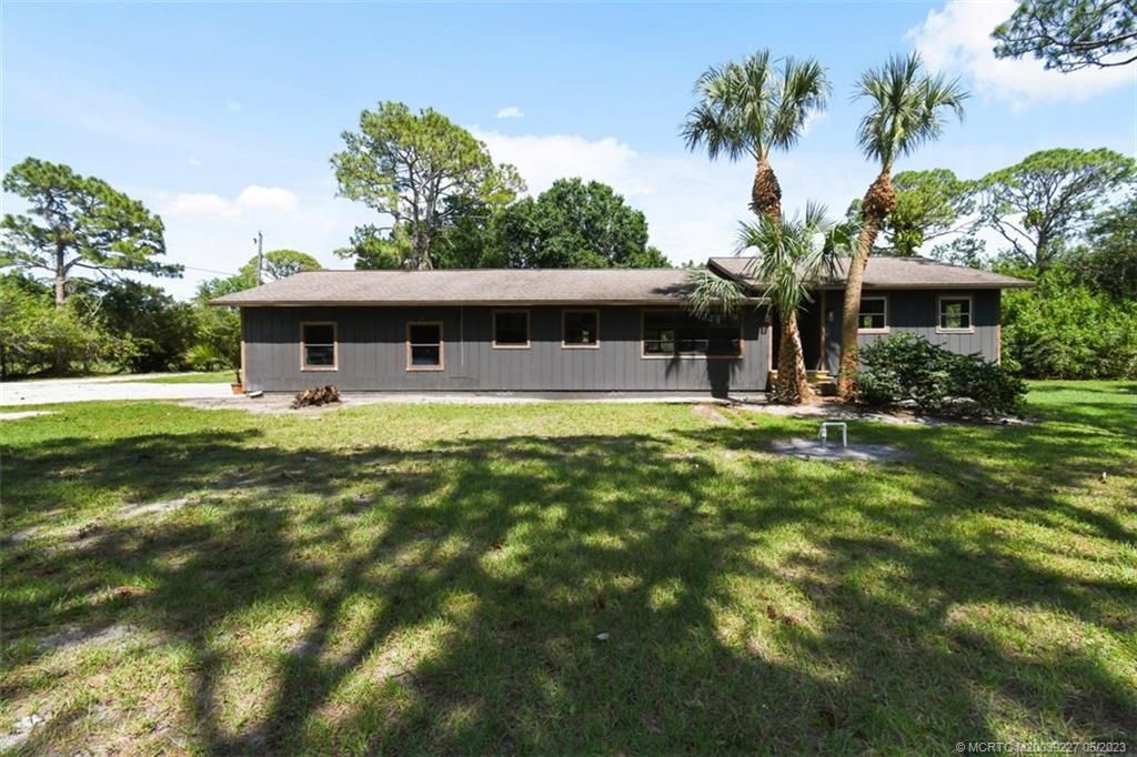 Photo of 4225 SW Leighton Farm Avenue, Palm City, FL 34990 (MLS # M20039227)