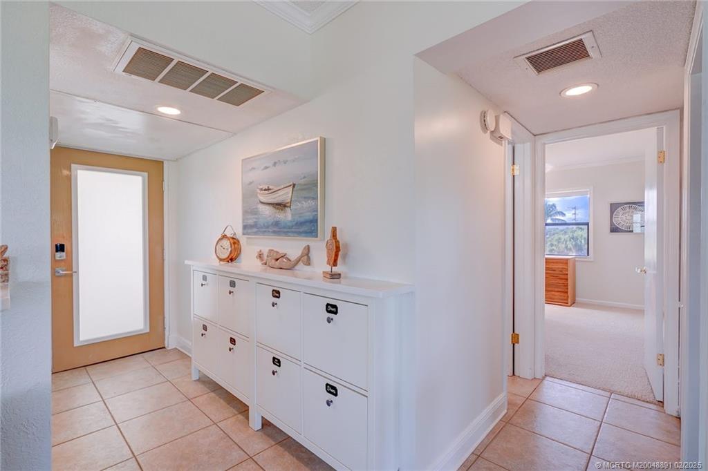 Stuart, Florida 34996, United States, 2 Bedrooms Bedrooms, ,2 BathroomsBathrooms,Residential,Active,10696