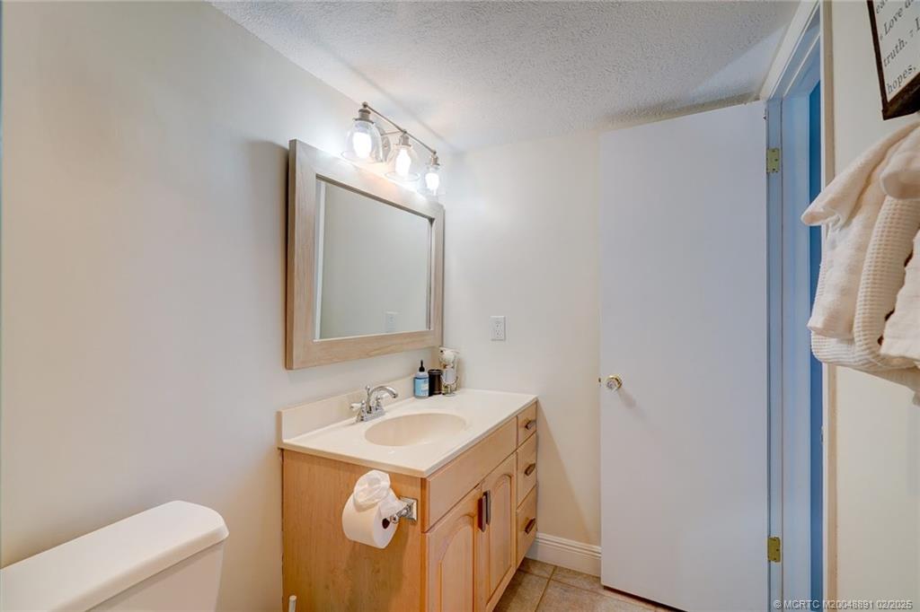 Stuart, Florida 34996, United States, 2 Bedrooms Bedrooms, ,2 BathroomsBathrooms,Residential,Active,10696