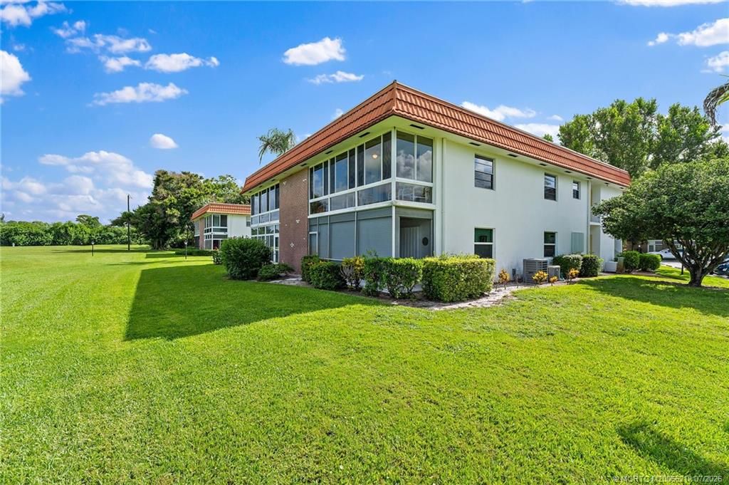 Photo of 1225 NW 21st Street #2715, Stuart, FL 34994 (MLS # M20056218)