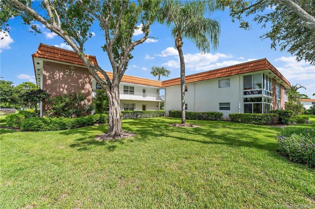 Photo of 1225 NW 21st Street #2715, Stuart, FL 34994 (MLS # M20056218)