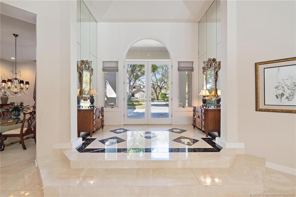 6481 SE Winged Foot Drive